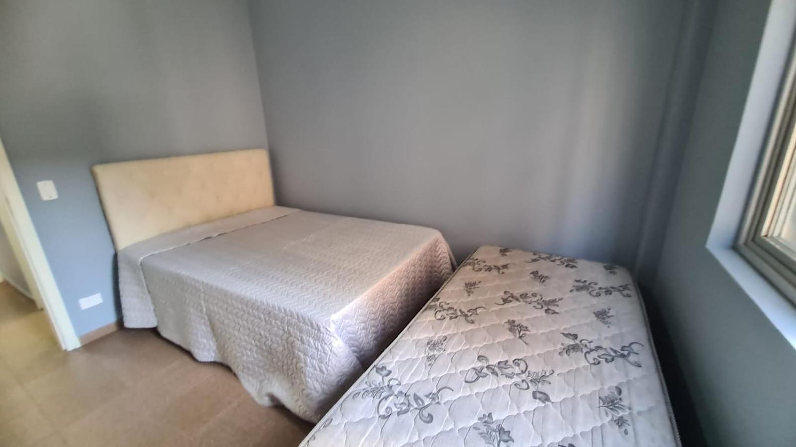 شقة Apartamento Confortavel 2 Dorm No Tortuga Enseada غوارويا المظهر الخارجي الصورة